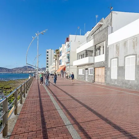Numancia 21 * Las Palmas de Gran Canaria