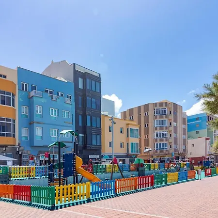 Numancia 21 * Las Palmas de Gran Canaria