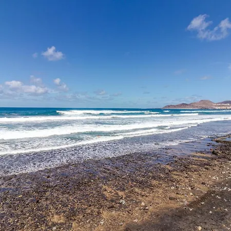 Numancia 21 * Las Palmas de Gran Canaria