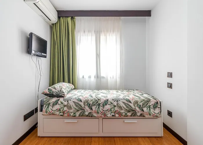 Apartment Numancia 21