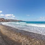 Numancia 21 * Las Palmas de Gran Canaria