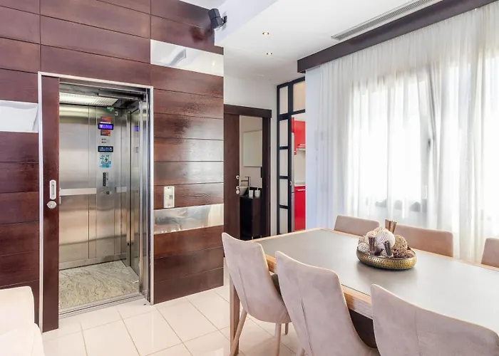 Apartament Numancia 21 *